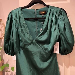 Beautiful emerald green silky dress